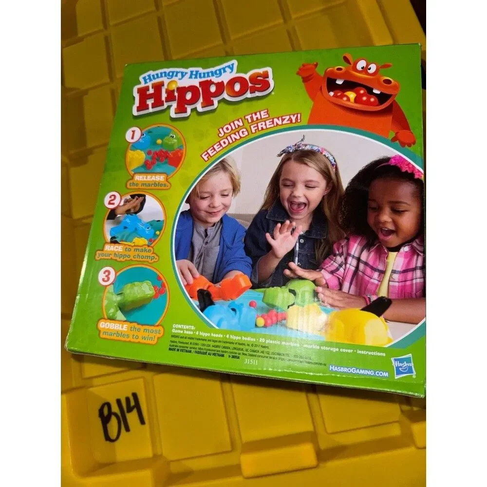 Hungry hungry hippos game new in box B36